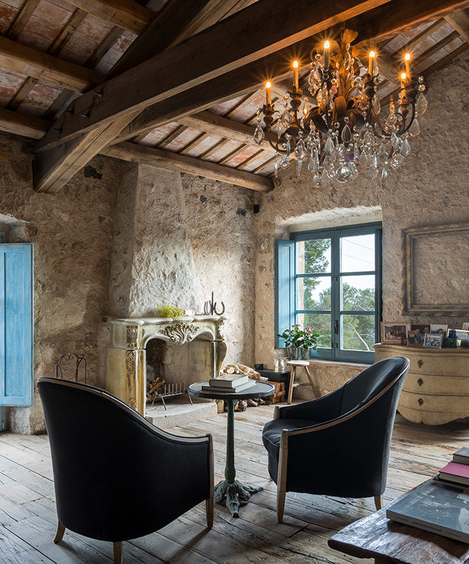 Modern luxury with ancient charm in a Palamós farmhouse in Catalonia, Spain