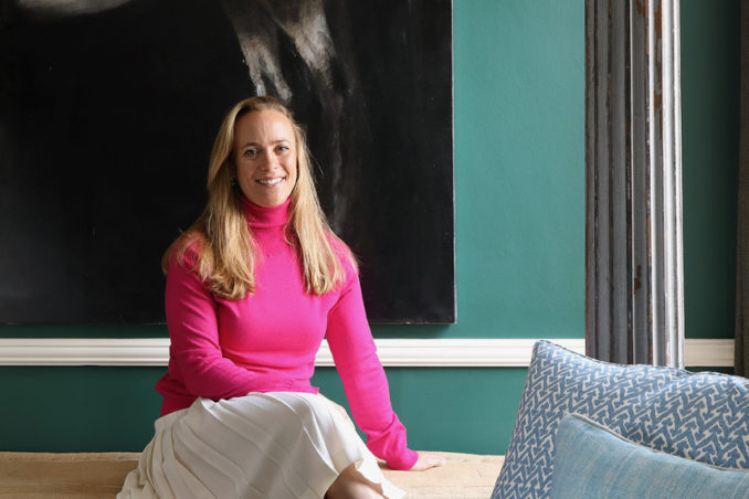 For perfectly imperfect interior design, get in touch with award-winning interior designer Ana Engelhorn